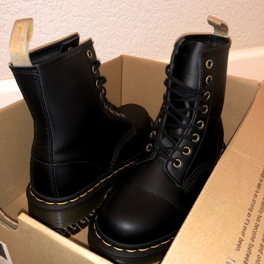 1460 Vegan Leather Doc Martens